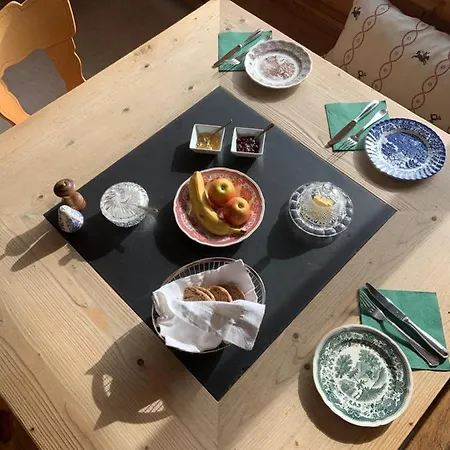 Aparthotel Waldheim Pension Laax Wohnung *