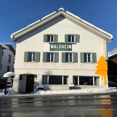 Aparthotel Waldheim Pension Laax Wohnung