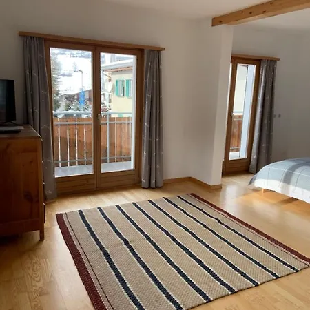 Aparthotel Waldheim Pension Laax Wohnung Laax